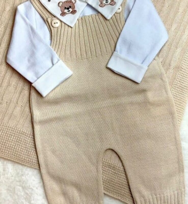 Saída de maternidade masculina em tricô